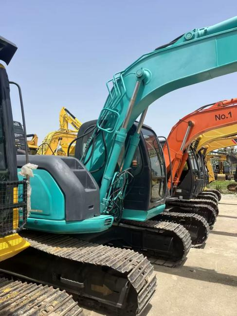 KOBELCO 135SR - Гусеничный экскаватор: фото 4 KOBELCO 135SR - Гусеничный экскаватор: фото 4