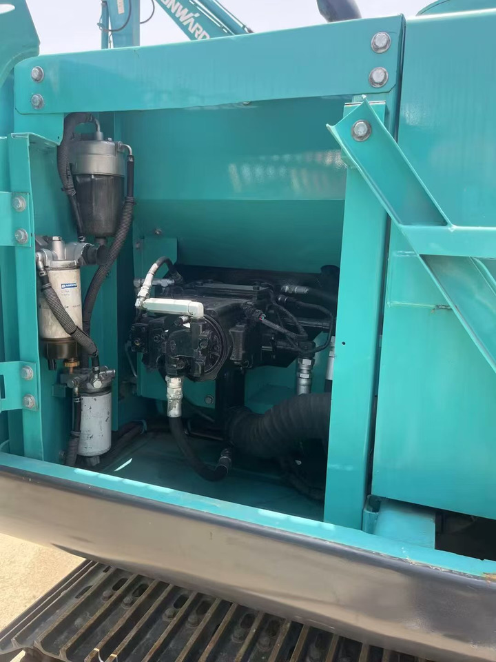 Гусеничный экскаватор KOBELCO sk130lc: фото 8