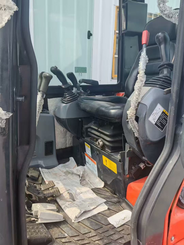 Kubota mini excavator - Мини-экскаватор: фото 4 Kubota mini excavator - Мини-экскаватор: фото 4