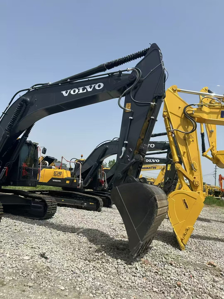 Volvo EC300 - Гусеничный экскаватор: фото 4 Volvo EC300 - Гусеничный экскаватор: фото 4