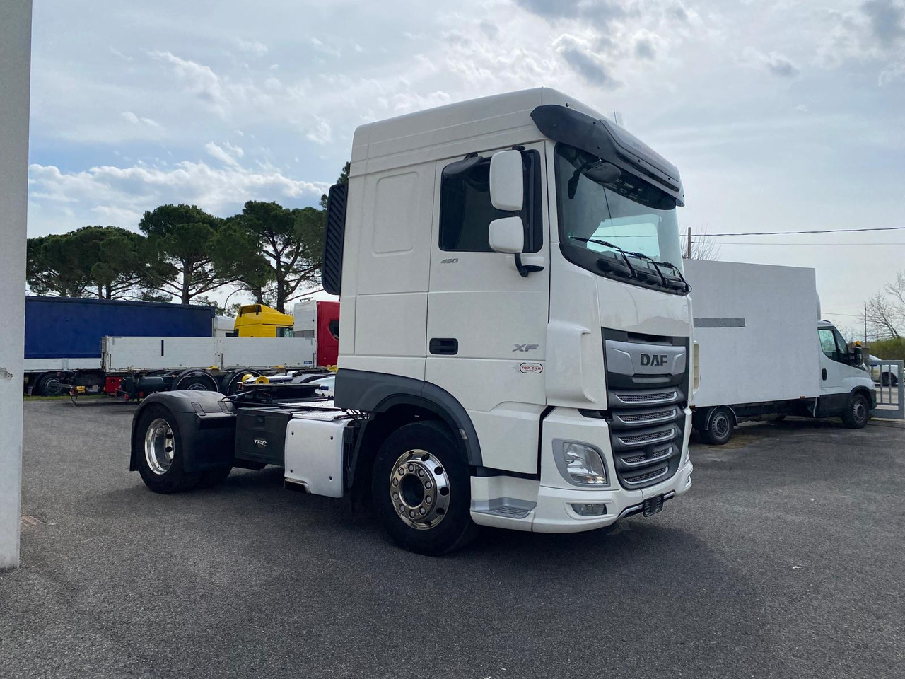 DAF XF 450 - Тягач: фото 3 DAF XF 450 - Тягач: фото 3