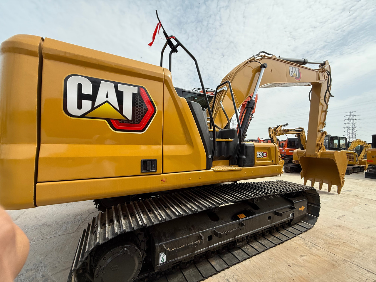 Гусеничный экскаватор CATERPILLAR cat320gc excavator for sale [ Copy ]: фото 9