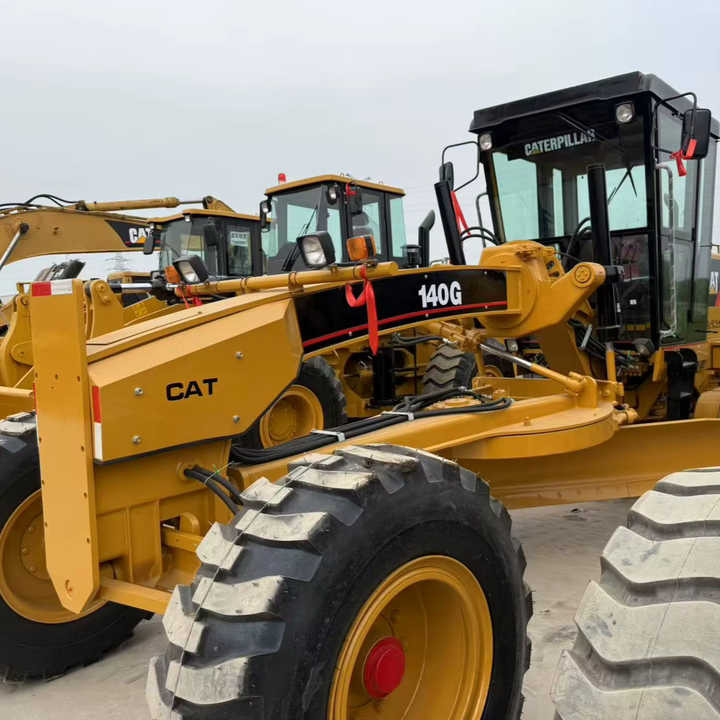 Certified CAT 140G Grader Used Construction Machine | No Accidents, Ready to Work | Price Negotiable - Грейдер: фото 2 Certified CAT 140G Grader Used Construction Machine | No Accidents, Ready to Work | Price Negotiable - Грейдер: фото 2