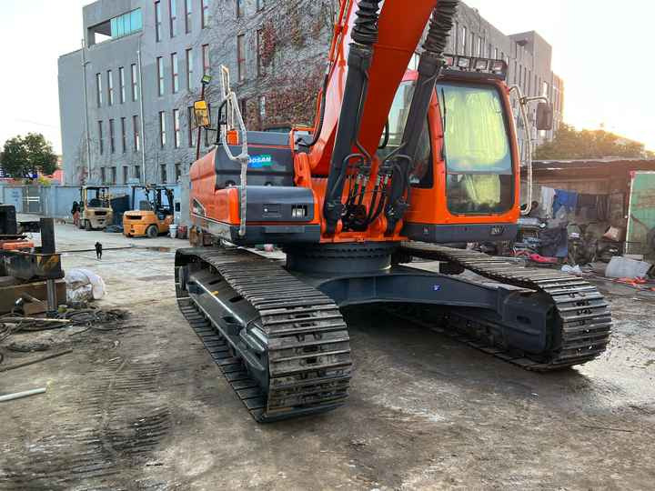 Used Large Doosan DX340 Excavator Original DX340-9 Used Excavator 34 Tons DX340lc-9c Hydraulic Excavator Sold Well - Гусеничный экскаватор: фото 5 Used Large Doosan DX340 Excavator Original DX340-9 Used Excavator 34 Tons DX340lc-9c Hydraulic Excavator Sold Well - Гусеничный экскаватор: фото 5