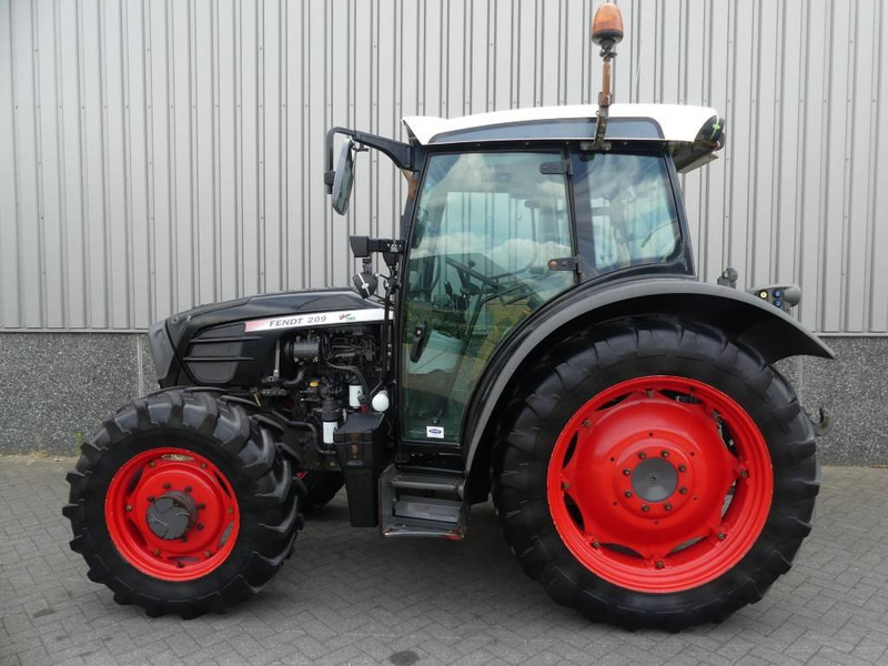 Fendt 209S Vario TMS - Трактор: фото 2 Fendt 209S Vario TMS - Трактор: фото 2