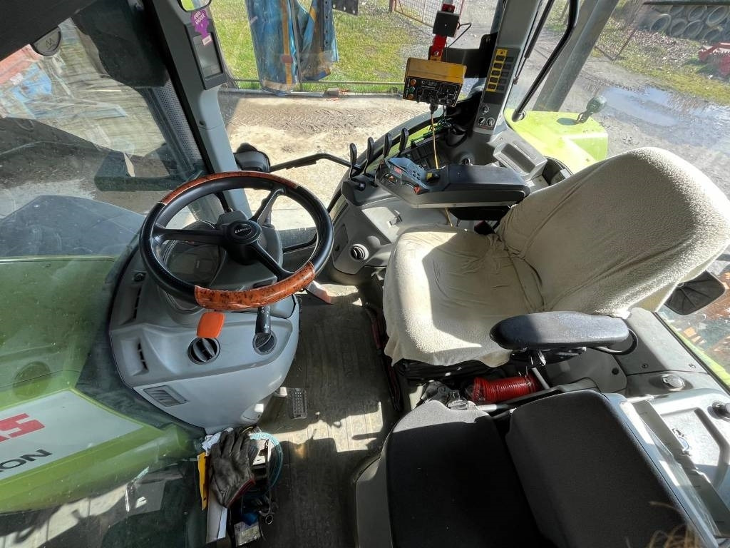 Claas Arion 630 - Трактор: фото 3 Claas Arion 630 - Трактор: фото 3