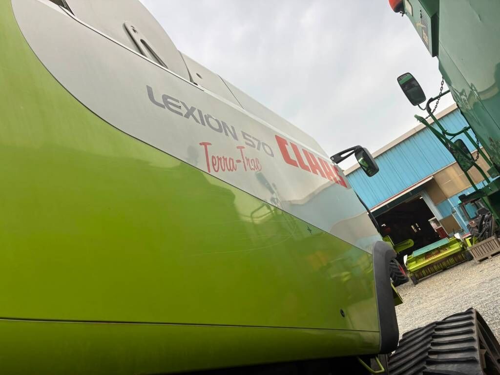 Claas LEXION 570 TT RISO Claas LEXION 570 TT RISO - Зерноуборочный комбайн: фото 2 Claas LEXION 570 TT RISO Claas LEXION 570 TT RISO - Зерноуборочный комбайн: фото 2