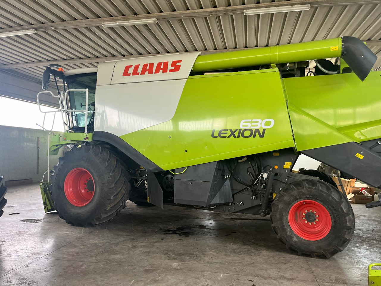 Claas Lexion 630 Montana - Зерноуборочный комбайн: фото 5 Claas Lexion 630 Montana - Зерноуборочный комбайн: фото 5