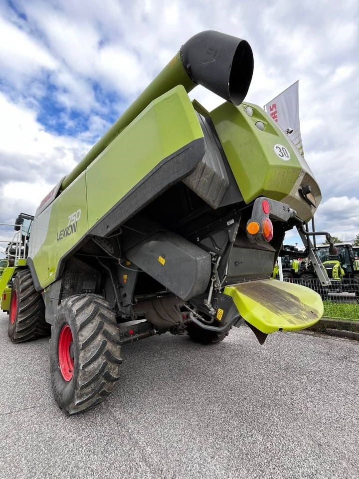Claas Lexion 750 - Зерноуборочный комбайн: фото 2 Claas Lexion 750 - Зерноуборочный комбайн: фото 2