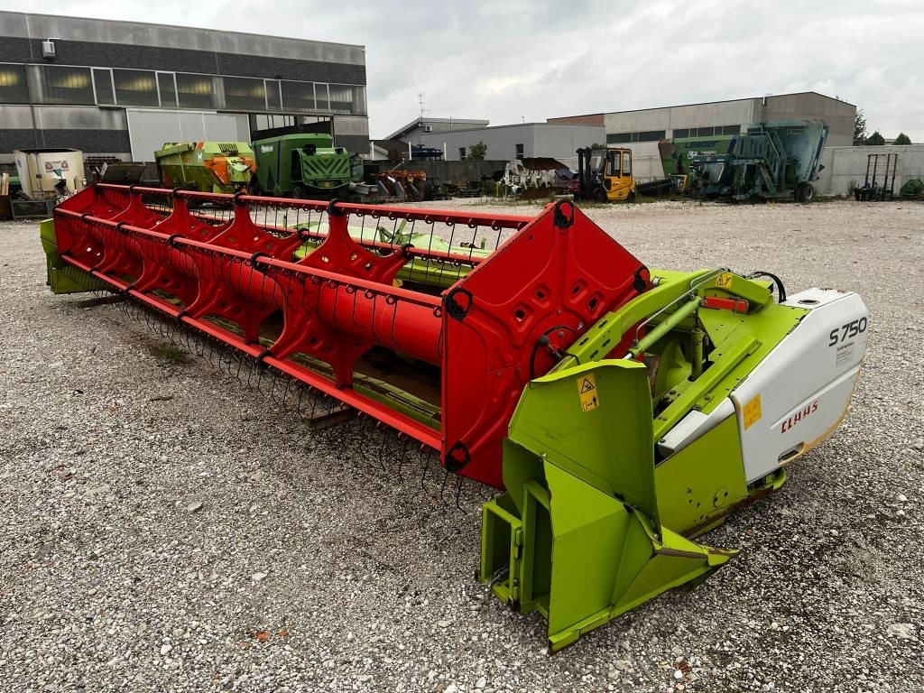 Claas S 750 - Навесное оборудование для комбайна: фото 4 Claas S 750 - Навесное оборудование для комбайна: фото 4