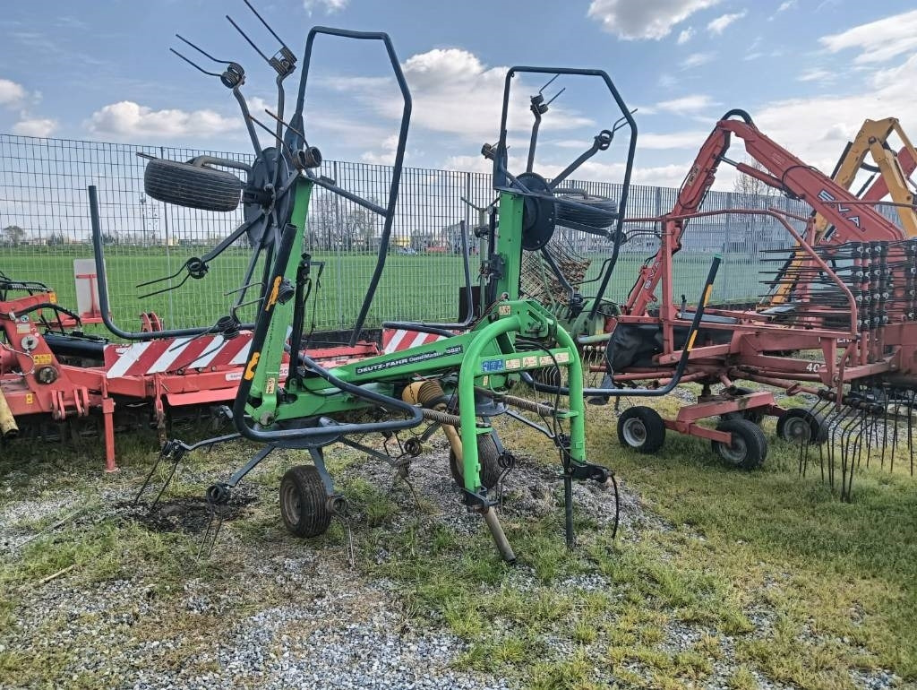 Deutz-fahr 5521 - Обмотчик рулонов: фото 4 Deutz-fahr 5521 - Обмотчик рулонов: фото 4