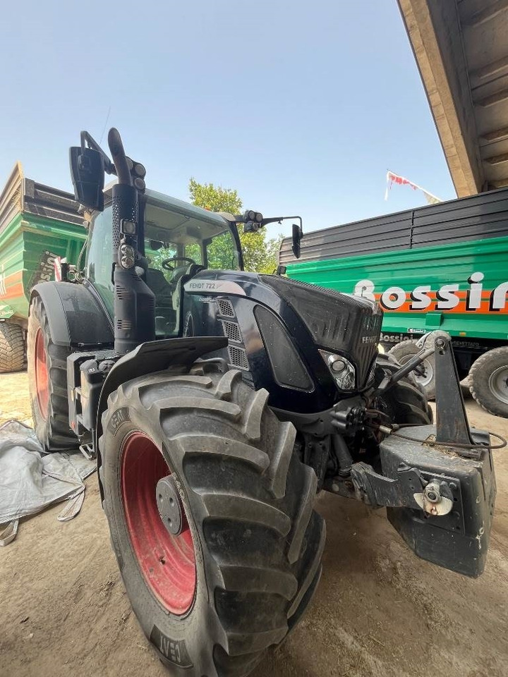 Fendt 722 Vario SCR Profi - Трактор: фото 2 Fendt 722 Vario SCR Profi - Трактор: фото 2