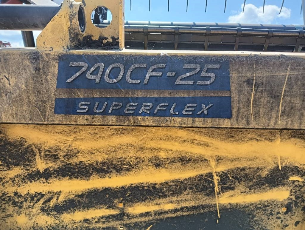 New Holland SOIA FLEX 7 MT - Навесное оборудование для комбайна: фото 3 New Holland SOIA FLEX 7 MT - Навесное оборудование для комбайна: фото 3