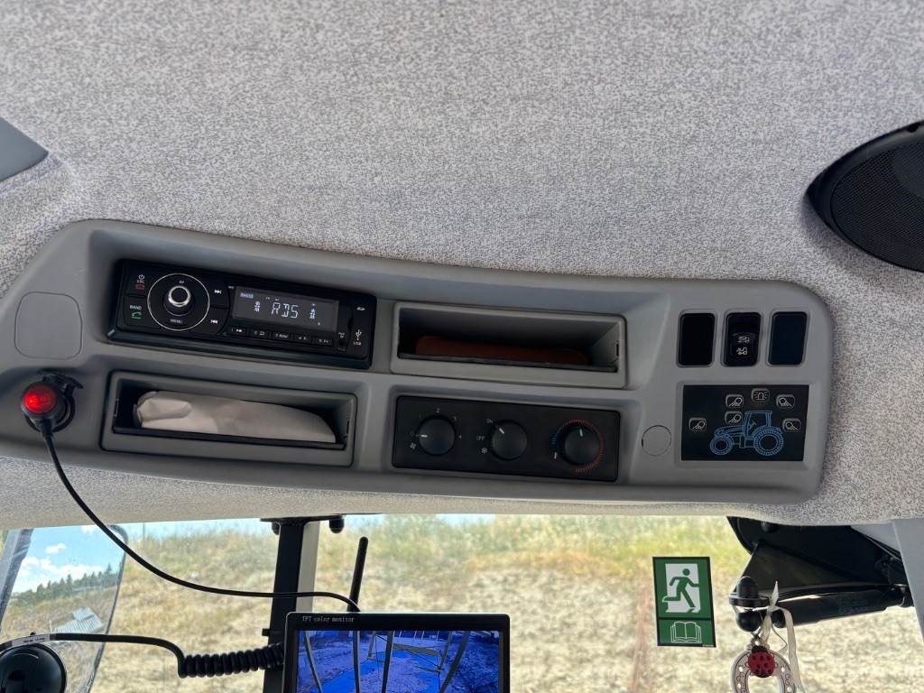 New Holland T6.165 - Трактор: фото 5 New Holland T6.165 - Трактор: фото 5