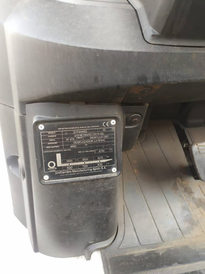 Дизельный погрузчик UniCarriers D1F4A40Q: фото 7