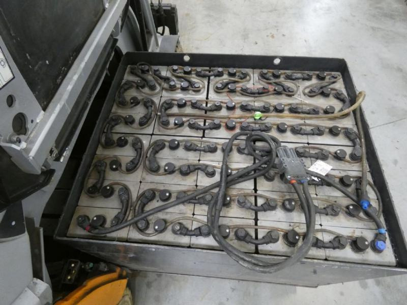 Still RX60-30L RX60-30L - Электропогрузчик: фото 4 Still RX60-30L RX60-30L - Электропогрузчик: фото 4