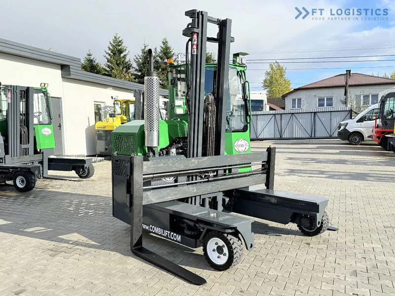 Combilift C3000 / DIESEL / DUPLEX 4200MM / FREE LIFT / WIDE FORK POSITIONER / FULL CABIN / EXCELLENT CONDITION / Wide range of four-way an - Четырехсторонний погрузчик: фото 5 Combilift C3000 / DIESEL / DUPLEX 4200MM / FREE LIFT / WIDE FORK POSITIONER / FULL CABIN / EXCELLENT CONDITION / Wide range of four-way an - Четырехсторонний погрузчик: фото 5