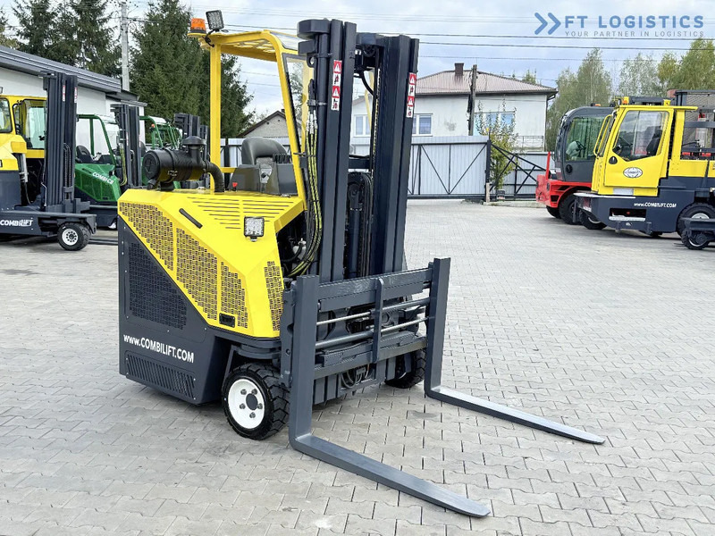 Четырехсторонний погрузчик Combilift C3000CB / GAS / TRIPLEX 4900MM / FREE LIFT / FORK POSITIONER / SIDE SHIFT / EXCELLENT CONDITION / Wide range of four-way and sid: фото 7