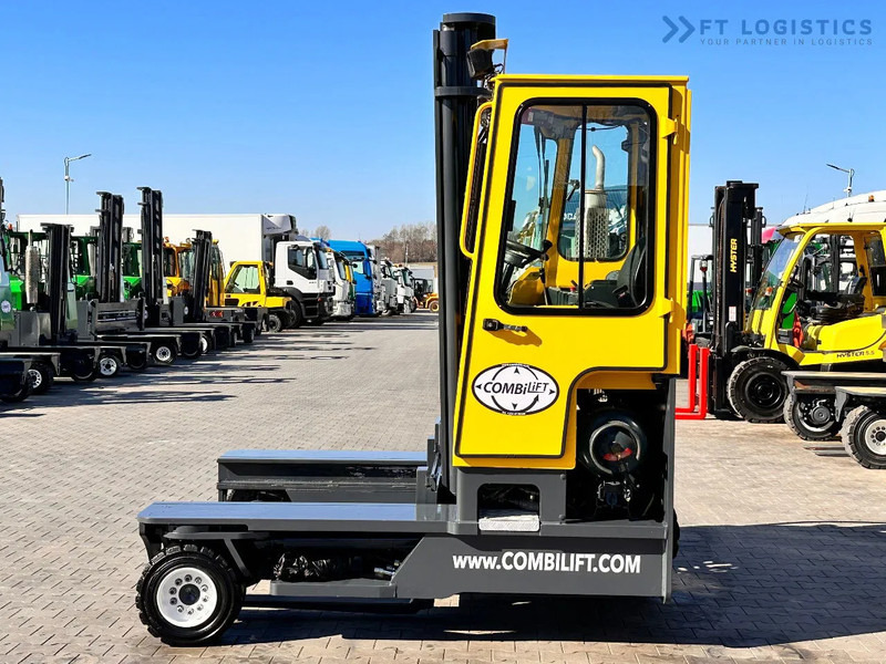 Combilift C4000 / LPG / DUPLEX / 4100MM / SCALE / SIDE SHIFT / LIKE NEW C4000 / LPG / DUPLEX / 4100MM / SCALE / SIDE SHIFT / LIKE NEW - Четырехсторонний погрузчик: фото 2 Combilift C4000 / LPG / DUPLEX / 4100MM / SCALE / SIDE SHIFT / LIKE NEW C4000 / LPG / DUPLEX / 4100MM / SCALE / SIDE SHIFT / LIKE NEW - Четырехсторонний погрузчик: фото 2