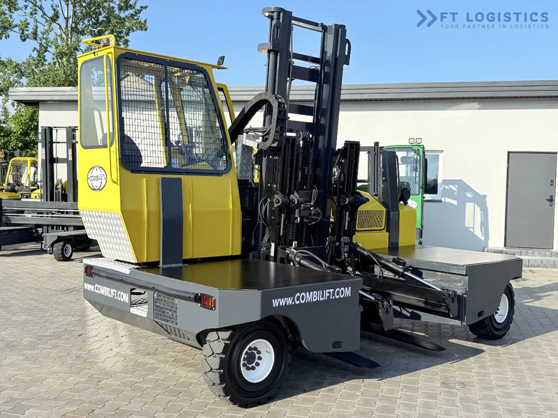 Combilift C6000SR / DUPLEX / 4200MM / LOAD CLAMP ON FORKS / FREE LIFT / DIESEL / POSITIONER / NEW TIRES / LIKE NEW / Wide range of four-wa - Четырехсторонний погрузчик: фото 2 Combilift C6000SR / DUPLEX / 4200MM / LOAD CLAMP ON FORKS / FREE LIFT / DIESEL / POSITIONER / NEW TIRES / LIKE NEW / Wide range of four-wa - Четырехсторонний погрузчик: фото 2