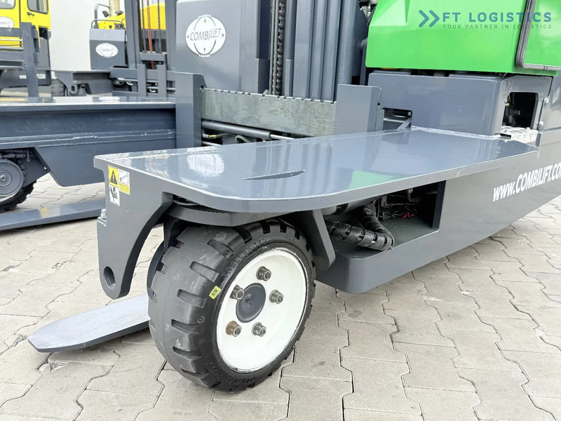 Combilift Combilift C3000 / DIESEL / TRIPLEX 4900MM / FREE LIFT / FORK POSITIONER / HEATING / FULL CABIN / PERFECT CONDITION / Wide range - Четырехсторонний погрузчик: фото 5 Combilift Combilift C3000 / DIESEL / TRIPLEX 4900MM / FREE LIFT / FORK POSITIONER / HEATING / FULL CABIN / PERFECT CONDITION / Wide range - Четырехсторонний погрузчик: фото 5
