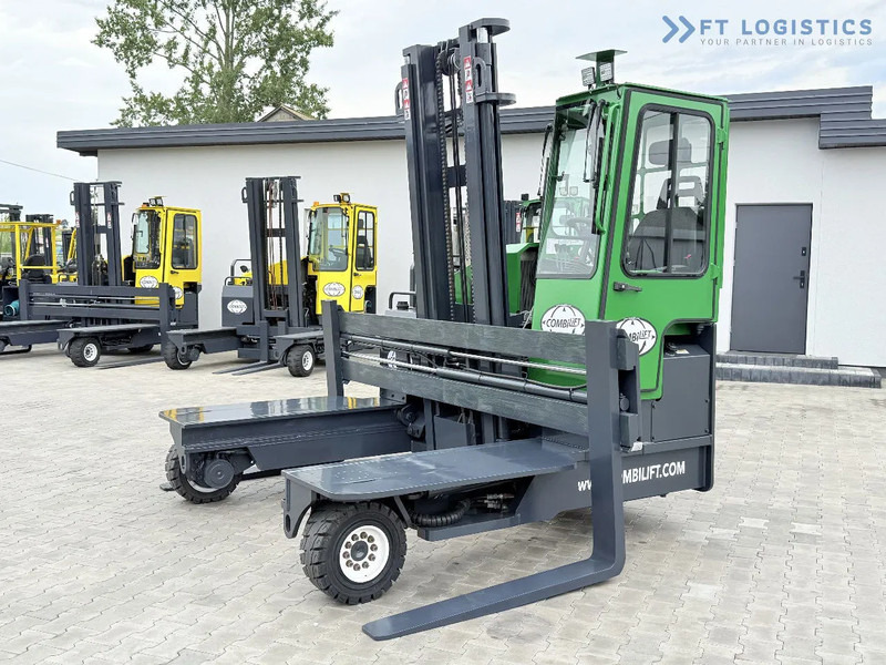 Combilift Combilift C4500 / DIESEL / DUPLEX 4000MM / WIDE FORK POSITIONER / HEATING / FULL CABIN / PERFECT CONDITION / Wide range of four- - Четырехсторонний погрузчик: фото 2 Combilift Combilift C4500 / DIESEL / DUPLEX 4000MM / WIDE FORK POSITIONER / HEATING / FULL CABIN / PERFECT CONDITION / Wide range of four- - Четырехсторонний погрузчик: фото 2