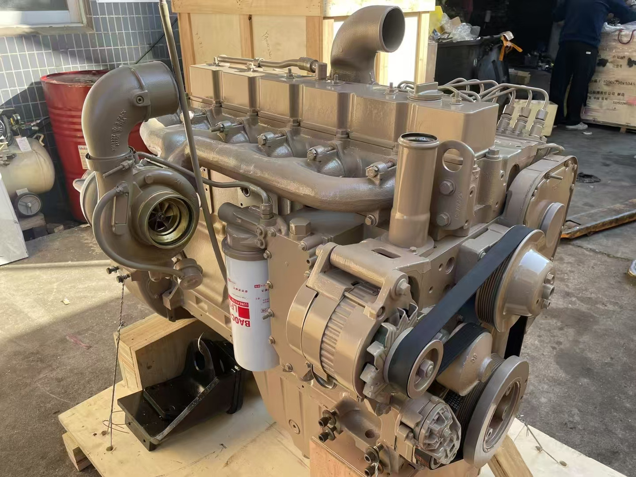 CUMMINS 6BT8.3 - Двигатель для Экскаваторов: фото 1 CUMMINS 6BT8.3 - Двигатель для Экскаваторов: фото 1