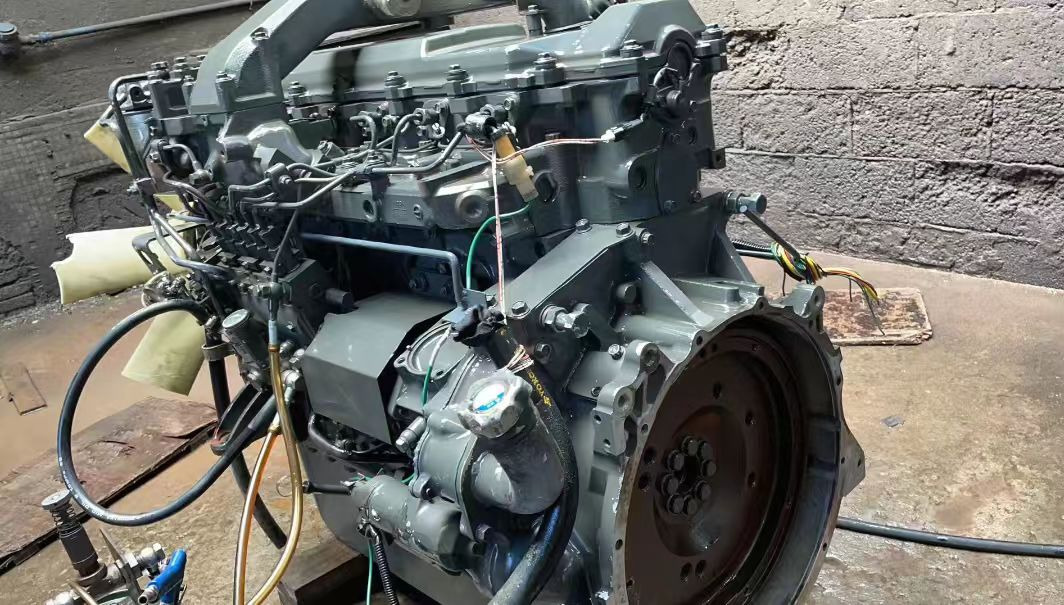 HINO J08C - Двигатель для Экскаваторов: фото 1 HINO J08C - Двигатель для Экскаваторов: фото 1