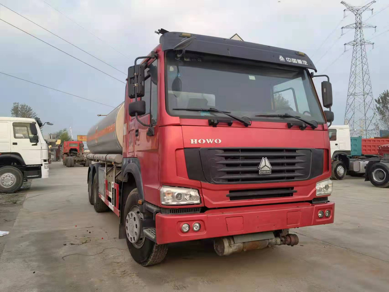 HOWO 20  cubic  meters - Грузовик-цистерна: фото 5 HOWO 20  cubic  meters - Грузовик-цистерна: фото 5