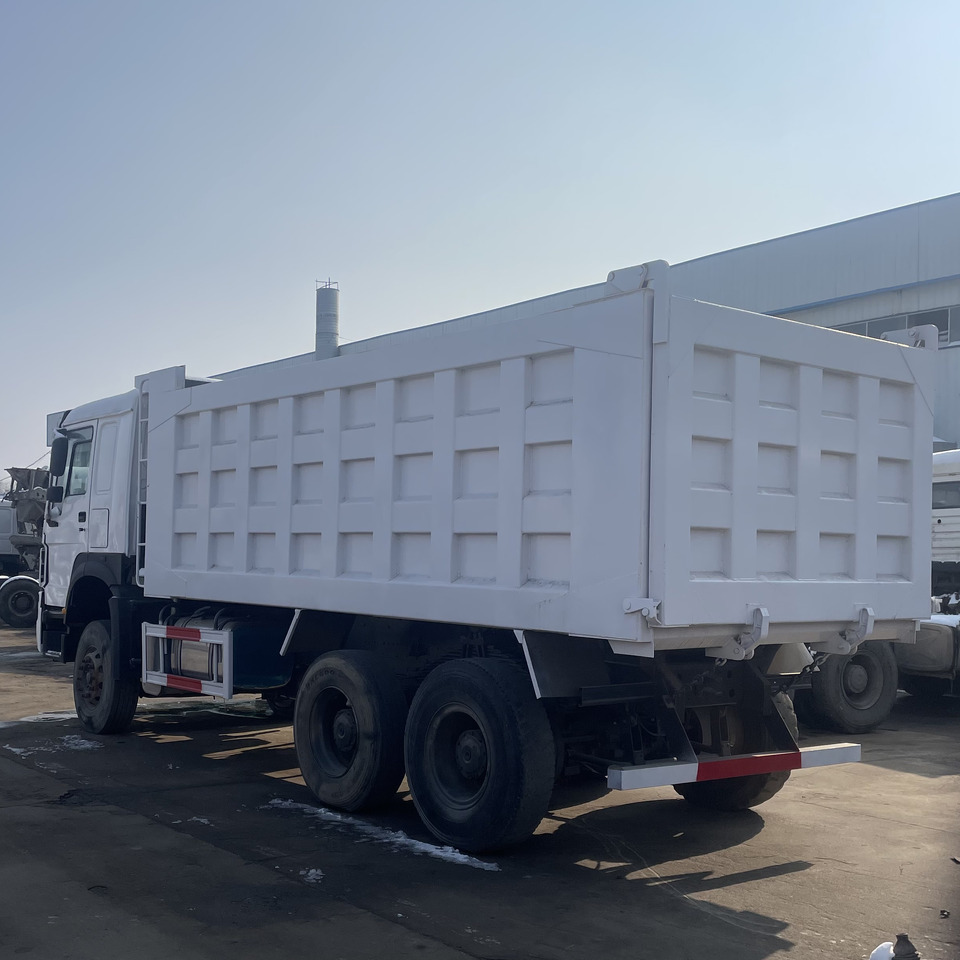 HOWO 6*4 DUMP TRUCK - Самосвал: фото 4 HOWO 6*4 DUMP TRUCK - Самосвал: фото 4