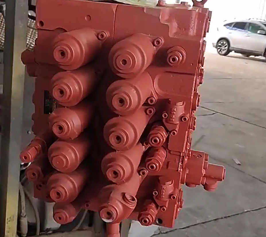 HYUNDAI R210-7 31Q6-16113 31Q6-16111 - Гидравлический клапан для Экскаваторов: фото 4 HYUNDAI R210-7 31Q6-16113 31Q6-16111 - Гидравлический клапан для Экскаваторов: фото 4