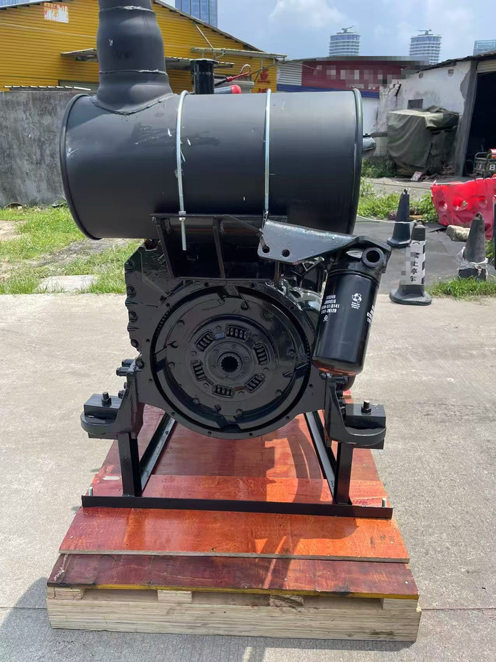 KOMATSU 6D107E-1 - Двигатель для Экскаваторов: фото 2 KOMATSU 6D107E-1 - Двигатель для Экскаваторов: фото 2