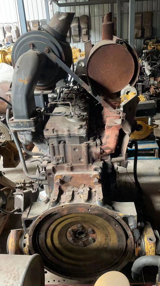 KOMATSU 6D125E-2 - Двигатель для Погрузчиков: фото 2 KOMATSU 6D125E-2 - Двигатель для Погрузчиков: фото 2