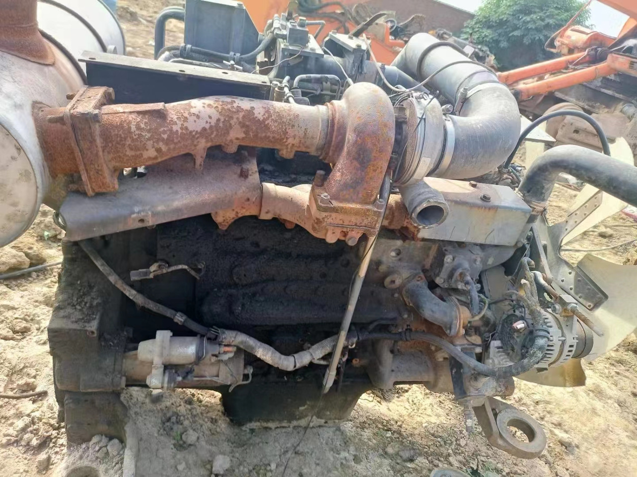 KOMATSU 6D125E-3 - Двигатель для Экскаваторов: фото 1 KOMATSU 6D125E-3 - Двигатель для Экскаваторов: фото 1