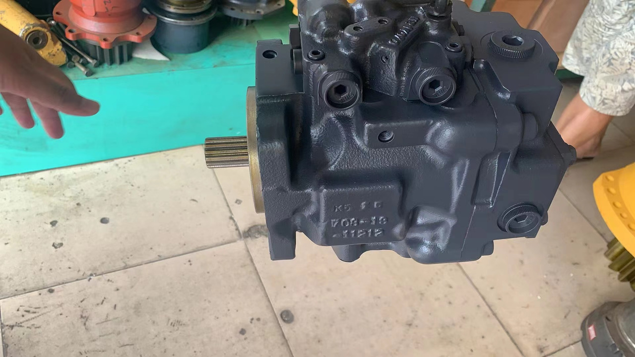 KOMATSU 708-1t-00540 - Гидравлический насос для Экскаваторов: фото 2 KOMATSU 708-1t-00540 - Гидравлический насос для Экскаваторов: фото 2