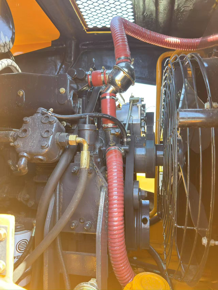 LIUGONG 856 - Колёсный погрузчик: фото 3 LIUGONG 856 - Колёсный погрузчик: фото 3