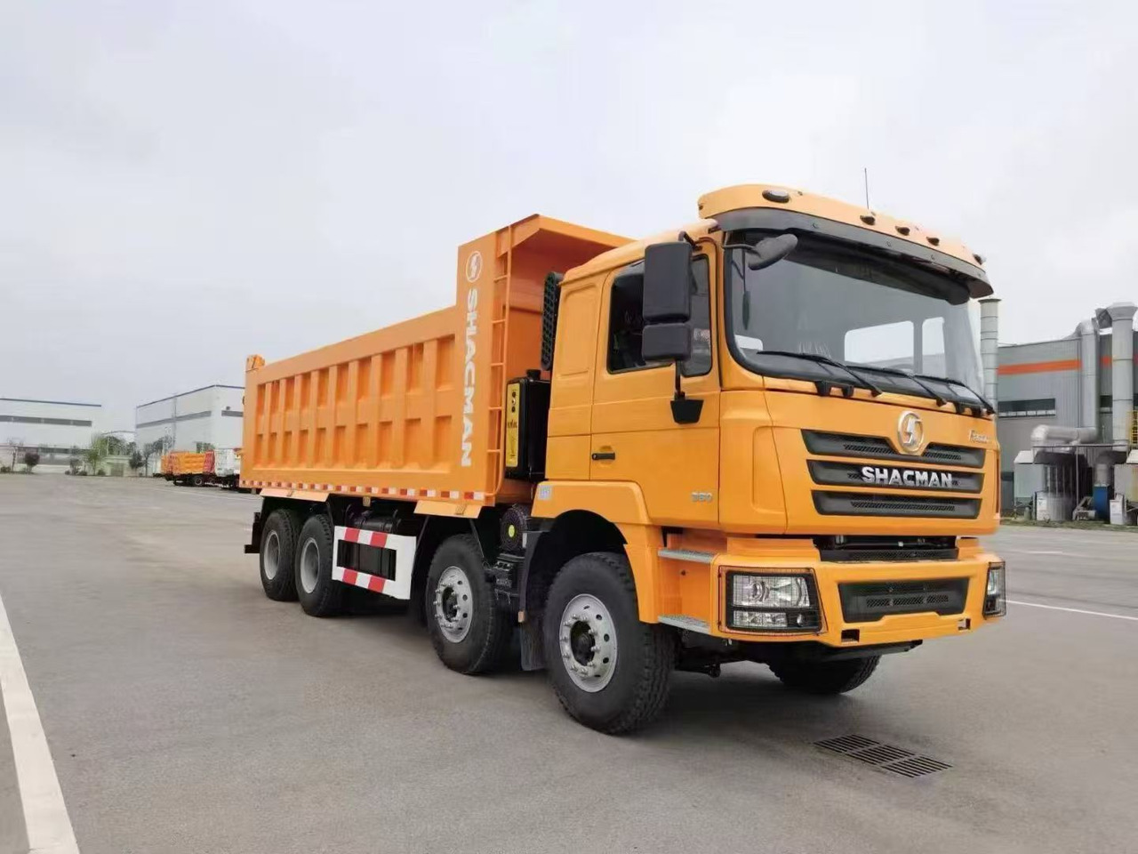 SHACMAN F3000,8×4 - Самосвал: фото 2 SHACMAN F3000,8×4 - Самосвал: фото 2