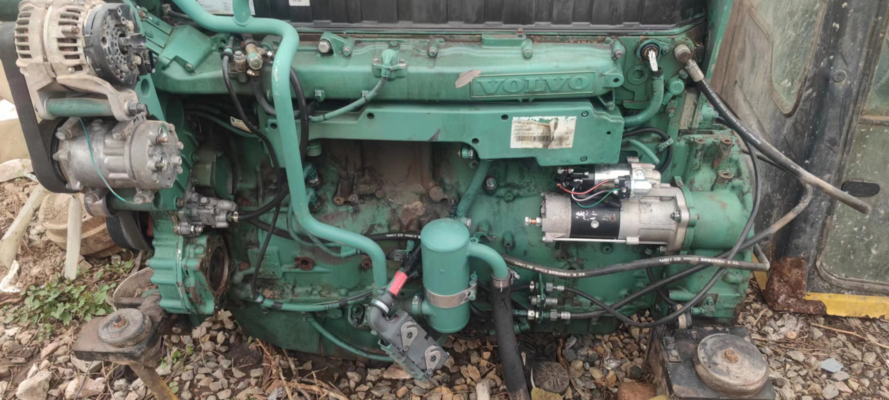 VOLVO D12D - Двигатель для Экскаваторов: фото 1 VOLVO D12D - Двигатель для Экскаваторов: фото 1