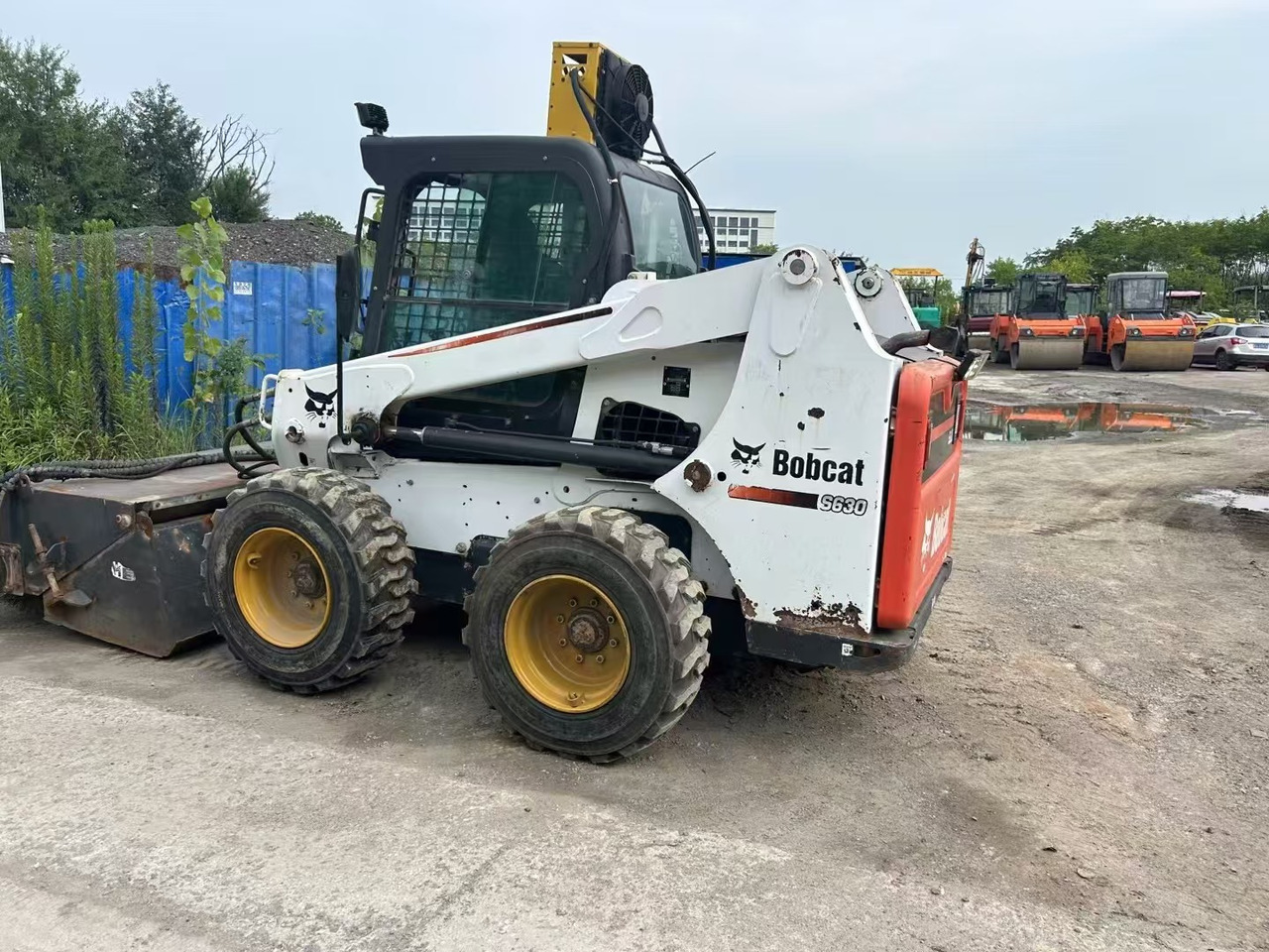 BOBCAT High Quality Used Bobcat S630 Skip Steer - Мини-погрузчик с бортовым поворотом: фото 4 BOBCAT High Quality Used Bobcat S630 Skip Steer - Мини-погрузчик с бортовым поворотом: фото 4