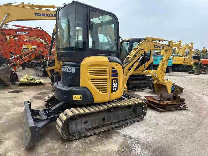 Best Quality Komatsu PC35mr Used Mini Excavator Earth-moving Machinery in Good Condition - Гусеничный экскаватор: фото 3 Best Quality Komatsu PC35mr Used Mini Excavator Earth-moving Machinery in Good Condition - Гусеничный экскаватор: фото 3