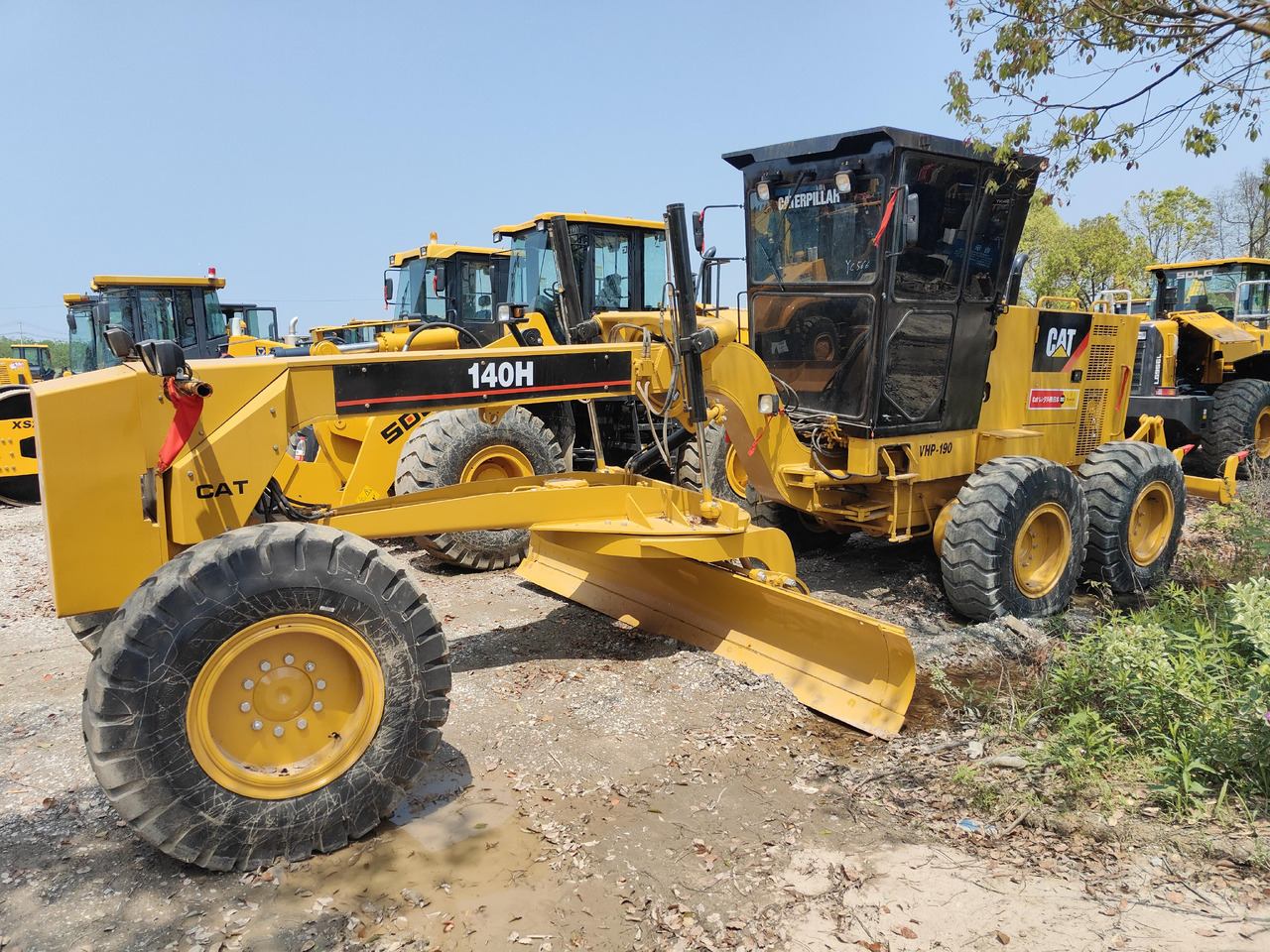 CATERPILLAR high quality hotsale GRADER CAT140H - Грейдер: фото 5 CATERPILLAR high quality hotsale GRADER CAT140H - Грейдер: фото 5