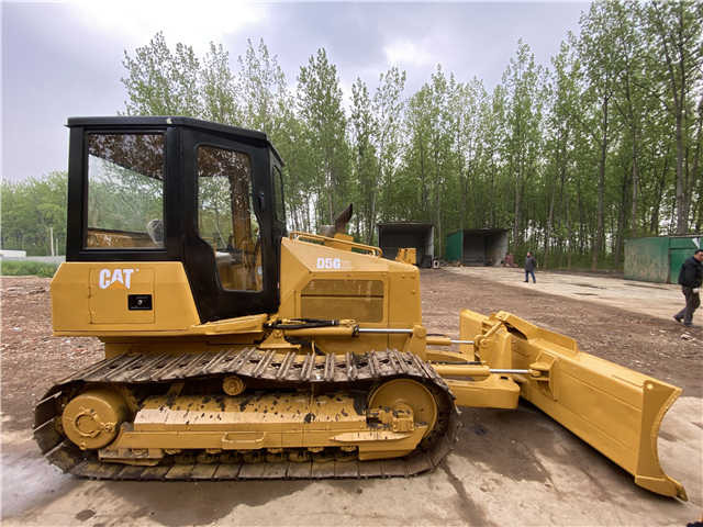 Caterpillar Used D5 Bulldozer , CAT D5g D5h D5k with Ripper , CAT D4h D5h D6h D7h - Бульдозер: фото 3 Caterpillar Used D5 Bulldozer , CAT D5g D5h D5k with Ripper , CAT D4h D5h D6h D7h - Бульдозер: фото 3