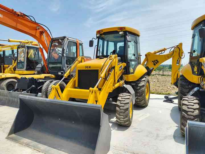 Cheap Price JCB 3CX Backhoe Loader in Excellent Condition for Sale JCB3CX JCB 4CX Available for Sale - Экскаватор-погрузчик: фото 5 Cheap Price JCB 3CX Backhoe Loader in Excellent Condition for Sale JCB3CX JCB 4CX Available for Sale - Экскаватор-погрузчик: фото 5