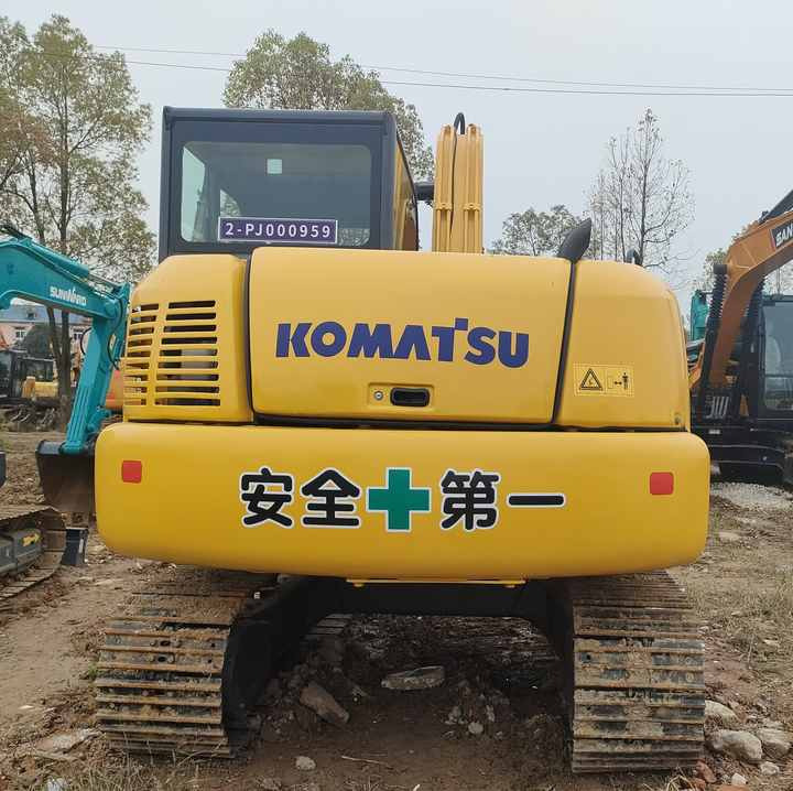 Cheap Used Komatsu PC70-8 Crawler Excavator with High Efficiency Used Heavy Machinery Komatsu PC70-8 Digger Cheap for Sale - Гусеничный экскаватор: фото 5 Cheap Used Komatsu PC70-8 Crawler Excavator with High Efficiency Used Heavy Machinery Komatsu PC70-8 Digger Cheap for Sale - Гусеничный экскаватор: фото 5