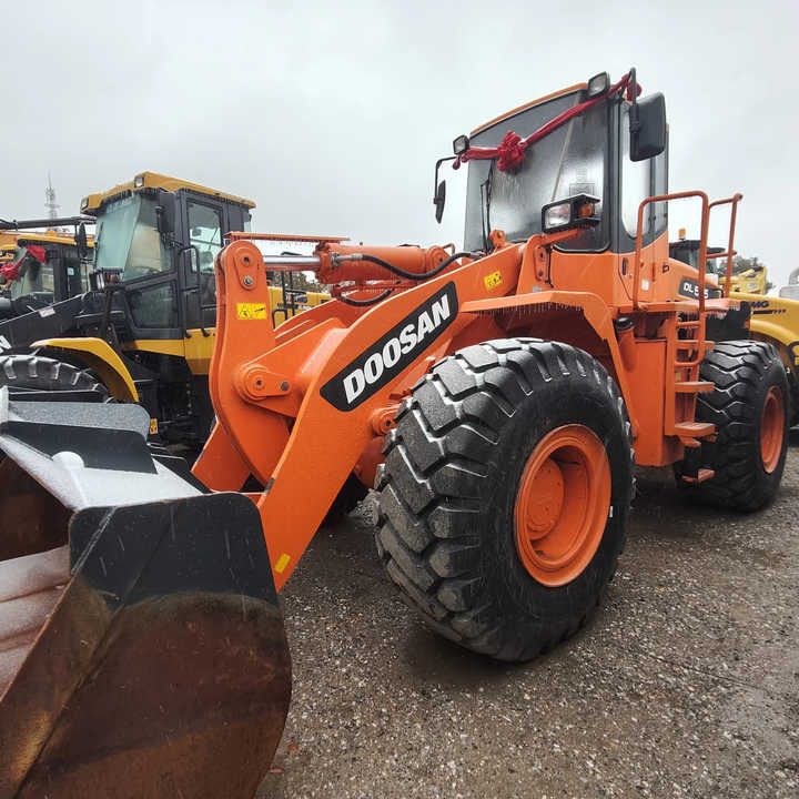 Колёсный погрузчик Doosan DL505-9c Loader with High Performance and Cheap Price Used Construction Machinery Export: фото 1