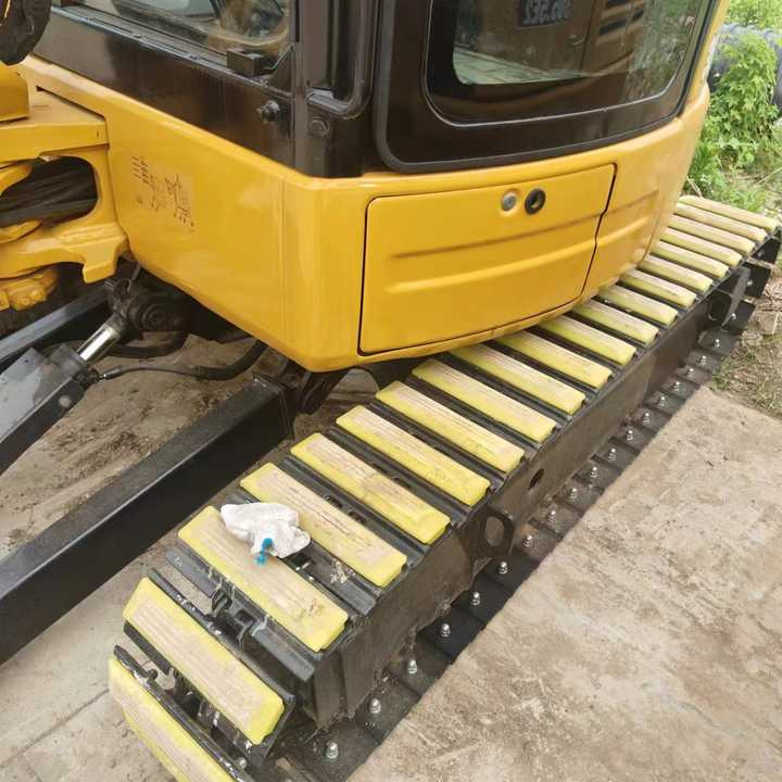 Mini Caterpillar 303.5E Excavator for Sale Second Hand Original Caterpillar 3tons Excavator in Sale - Экскаватор: фото 4 Mini Caterpillar 303.5E Excavator for Sale Second Hand Original Caterpillar 3tons Excavator in Sale - Экскаватор: фото 4