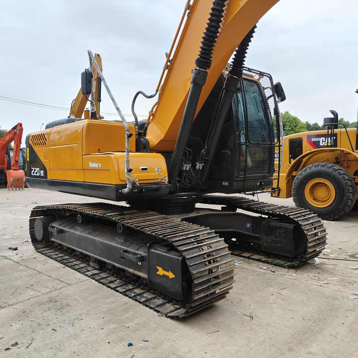 Гусеничный экскаватор South Korea Low Price Hyundai 220lc-9s Excavator Hyundai 22ton Excavator Hot Sale: фото 6 Гусеничный экскаватор South Korea Low Price Hyundai 220lc-9s Excavator Hyundai 22ton Excavator Hot Sale: фото 6