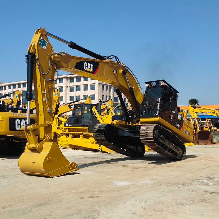 Used 30tons Large Caterpillar Excavator 330D2L for Sale Used Excavator in Fine Condition and Low Price Hot Sale - Экскаватор: фото 1 Used 30tons Large Caterpillar Excavator 330D2L for Sale Used Excavator in Fine Condition and Low Price Hot Sale - Экскаватор: фото 1