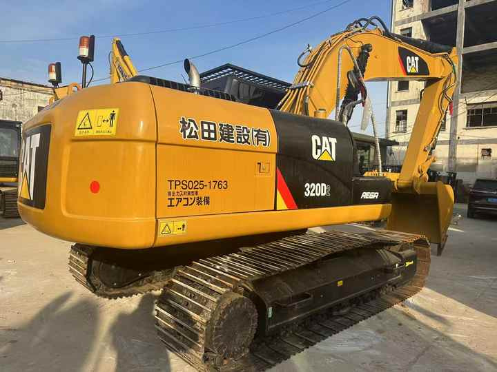 Used Caterpillar 320D Crawler Excavator in High Quality Waiting for Sale - Экскаватор: фото 4 Used Caterpillar 320D Crawler Excavator in High Quality Waiting for Sale - Экскаватор: фото 4