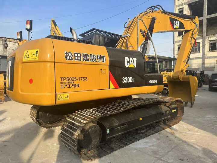 Used Caterpillar 320D Crawler Excavator in High QualityWaiting for Sale - Гусеничный экскаватор: фото 5 Used Caterpillar 320D Crawler Excavator in High QualityWaiting for Sale - Гусеничный экскаватор: фото 5